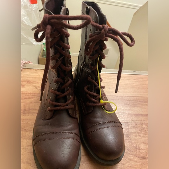 Ladies combat style boots - Picture 2 of 5
